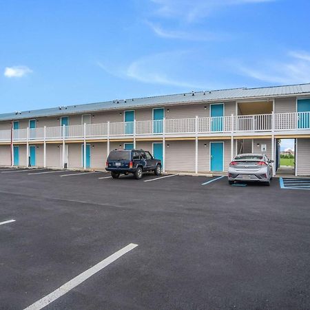 Rodeway Inn At Somers Cove Marina Crisfield Exterior photo